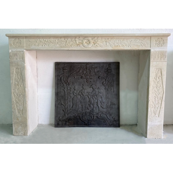 Chemin&eacute;e Directoire