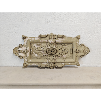 Ornement en pl&acirc;tre