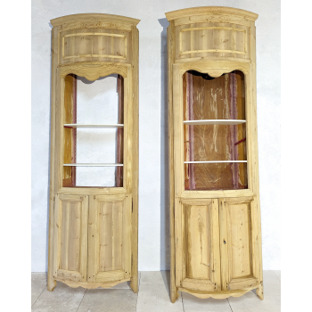 Paire d'encoignures Rochelaises 