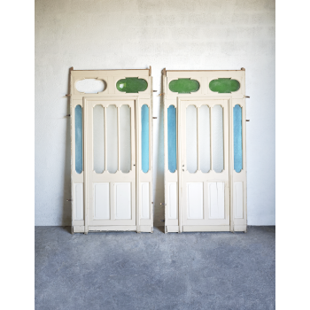 Portes vitr&eacute;es de couloir 