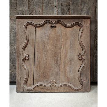 Boiserie ancienne en ch&ecirc;ne sculpt&eacute;