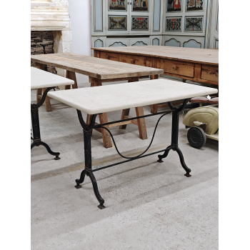 Table de bistro