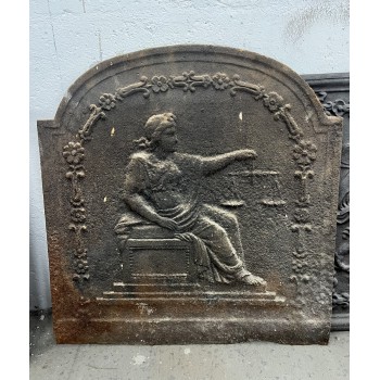 Plaque de fonte 4