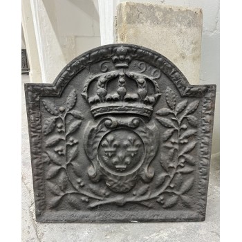 Plaque de fonte 6