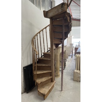 Escalier en bois