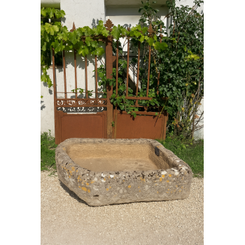 Bac en pierre