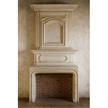 Double corniches Louis XIV fireplace