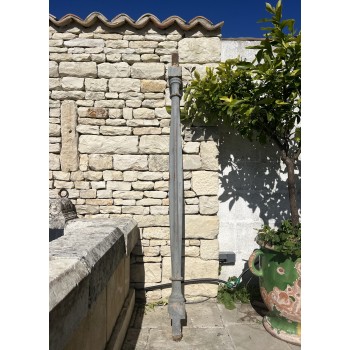Colonne en fonte
